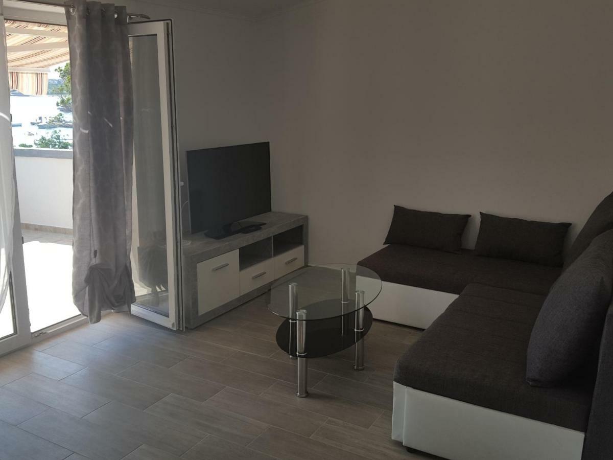 Apartmani Slavica 拉布 外观 照片