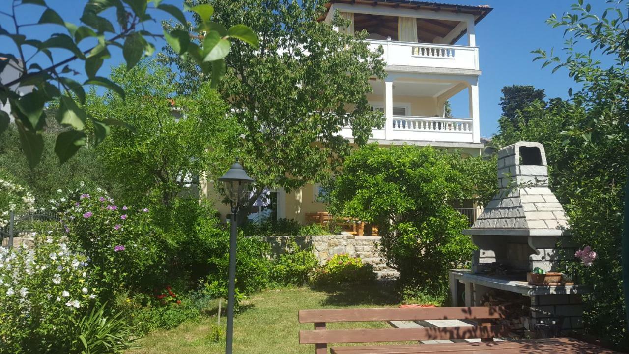 Apartmani Slavica 拉布 外观 照片