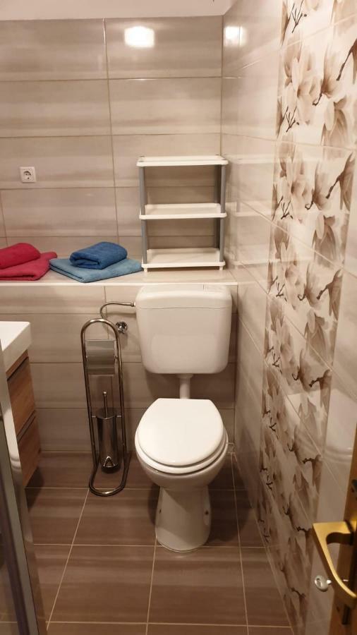 Apartmani Slavica 拉布 外观 照片