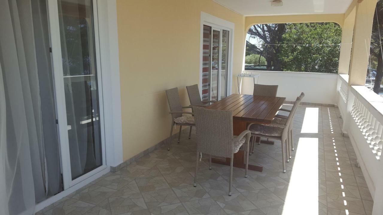 Apartmani Slavica 拉布 外观 照片