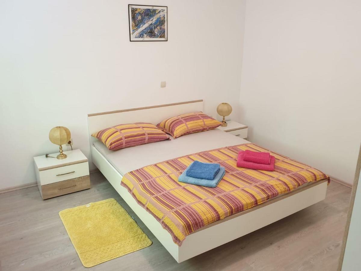 Apartmani Slavica 拉布 外观 照片