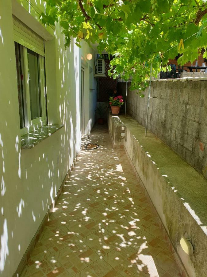 Apartmani Slavica 拉布 外观 照片